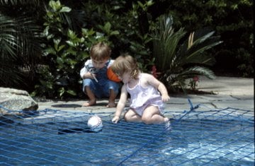 The Katchakid pool safety net.