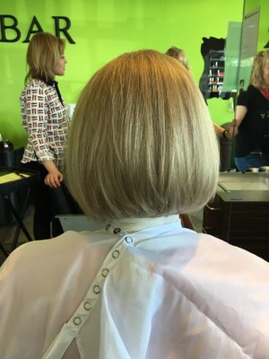 Bob-hair cut