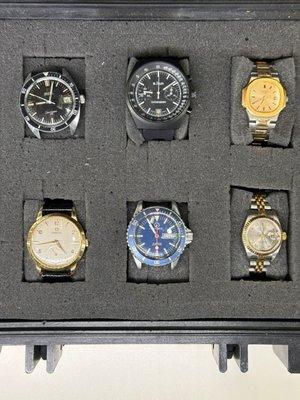 Variety of watches.