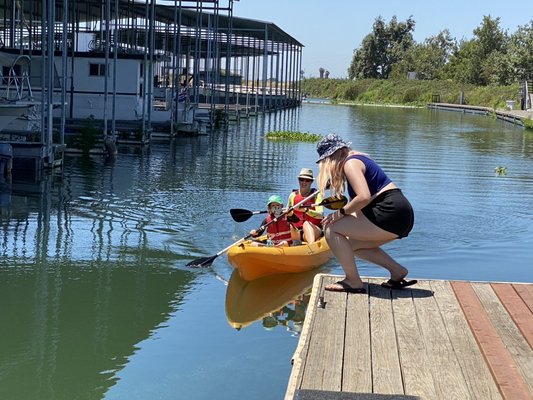 Kayakers coming in!!!