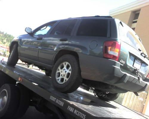 Excellent Towing services with Local Tow