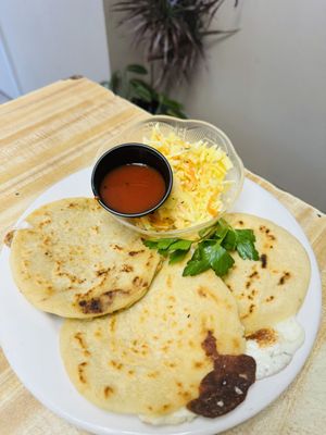 Deliciosas Pupusas Salvadoreñas