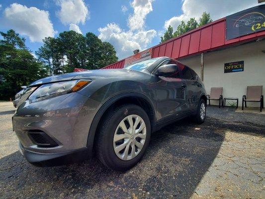 2016 Nissan Rogue tinted in 5% PanaFlex ceramic film