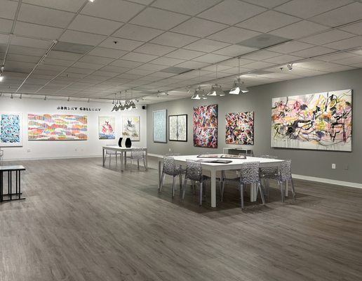 New 2400 Sqft Barsky Art Gallery Space in Hoboken NJ - Available for elevated private and corporate events.