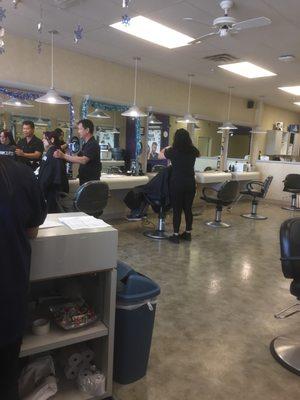 Clean salon, usually very little wait time