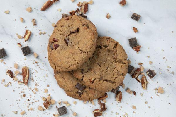 Vesper Cookies: Browned butter base with toffee, toasted pecans and Callebeut chocolate chunks.