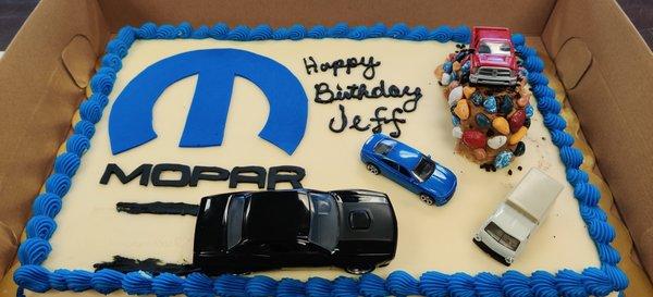 Mopar Cake