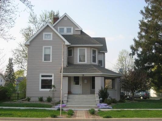 Exterior of Thorntown, Indiana office