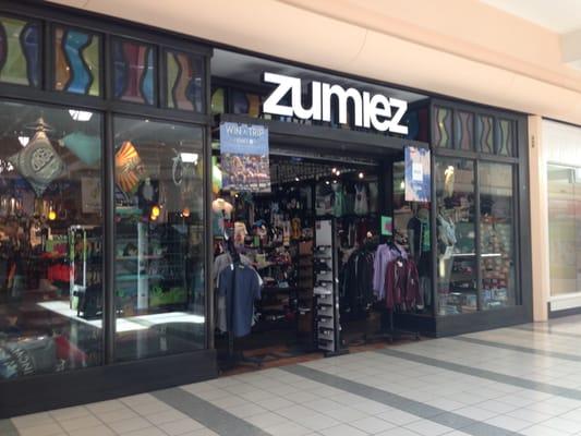 Zumiez Store Front, Newpark Mall, Newark, CA.