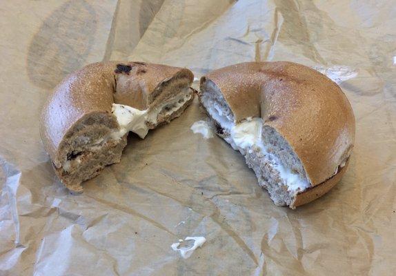 Cinnamon Raisin Bagel w/ Cream Cheese