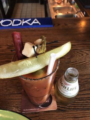 Bloody Mary, Bakon Vodka, High Life chaser