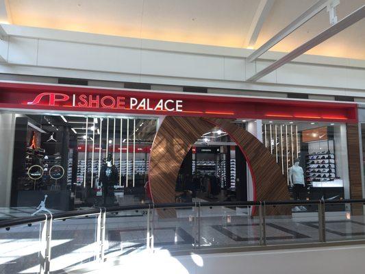 Shoe Palace