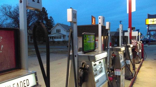 First Fuel Banks location just off Division Avenue in St. Cloud.