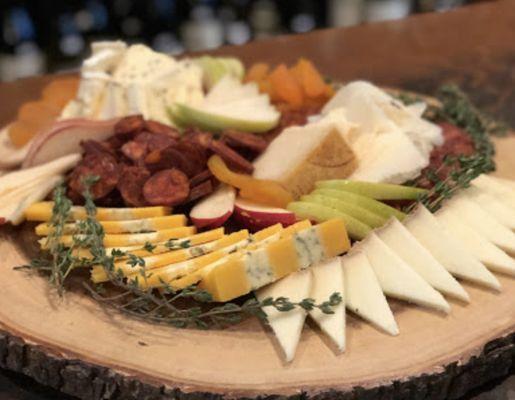 Burritt's Fresh Markets - specializing in Fresh Meats & Gourmet Cheeses, Fresh Seafood, and the largest wine selection in town!