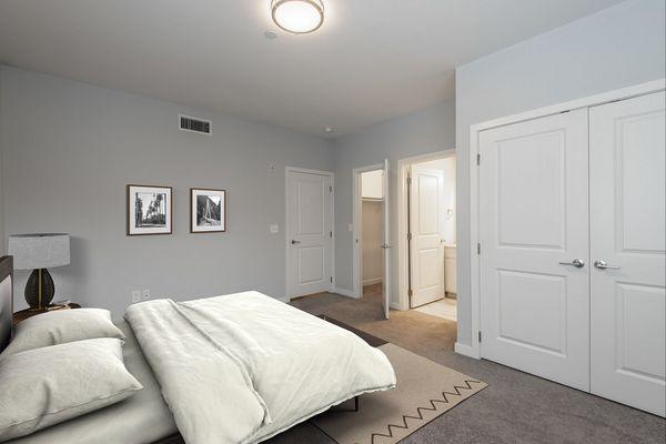 Come home to luxury apartments in the Roxborough & Manayunk neighborhood!