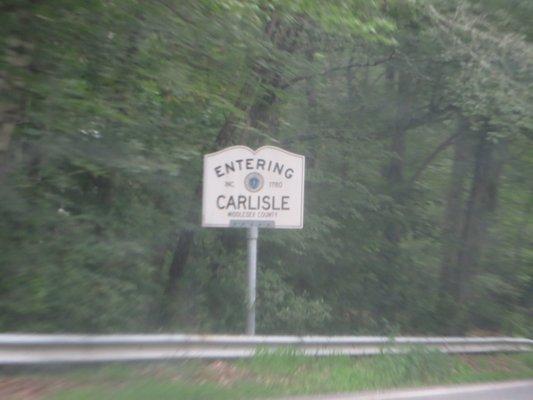 Entering Carlisle sign. This is interesting because it says MIDDLESEX COUNTY on both sides. This is at the Bedford line.