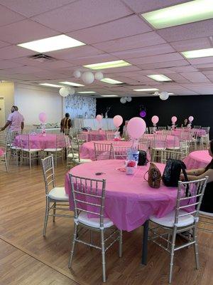 Party room for baby showers, weddings, birhthay parties and much more. Give us a call!