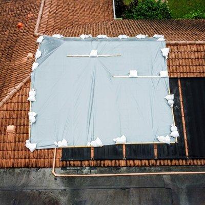 Heavy duty tarp installation