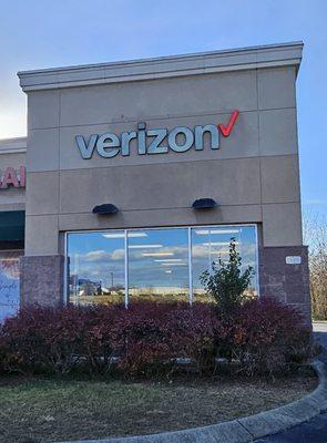 Russell Cellular-Verizon Authorized Retailer