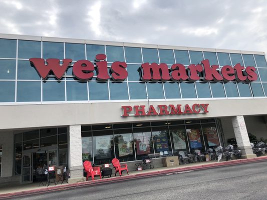 Weis Markets