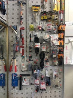 Drywall saw, locking pliers, power tool cords, carbon brushes, utility knives, flaring tool,pocket magnets, skillsaw parts