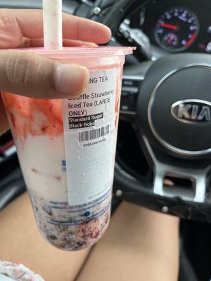 Strawberry boba tea