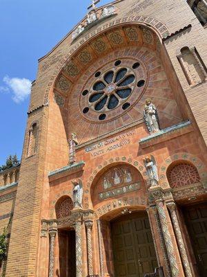 Inscription is the Gregorian Chant for the Dead