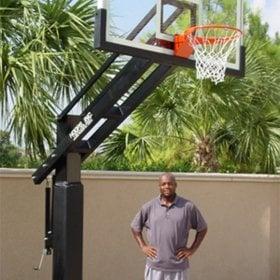 Nick Van Exel loves playing on his new Pro Dunk Diamond basketball system