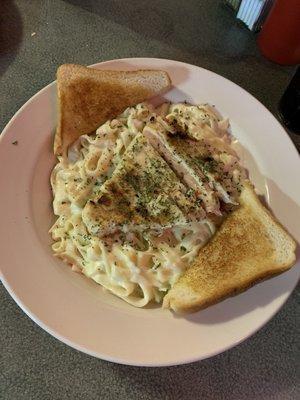 Chicken Alfredo