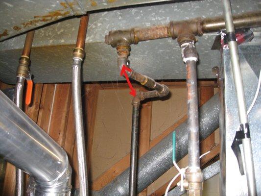 Not hooking up gas pipe directly