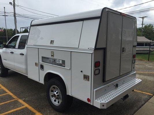 Swiss Aluminum Service Body on Chevy installed by Northwest Truckworld in Wauconda, IL