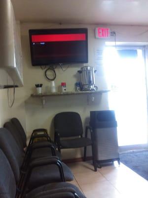 The waiting room with cable tv