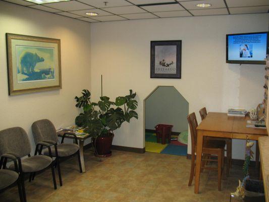 Waiting room and kids room