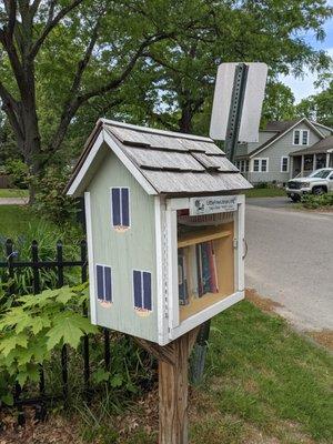 Little Free Library, 9 Dunbar St, Sharon