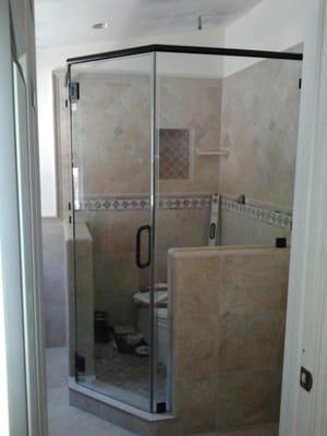 Fameless Shower