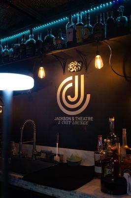 Jacksons Theatre and Cozy Lounge