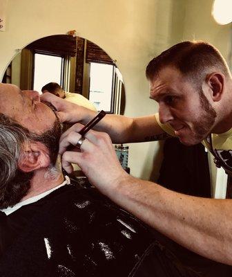 Straight razor fade, Sean the Barber