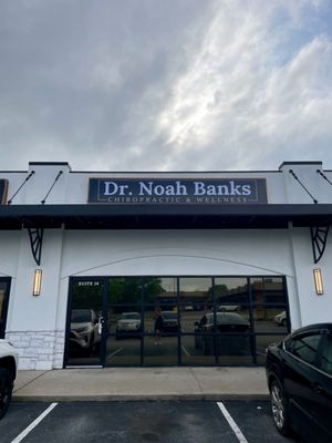 Dr Noah Banks Chiropractic & Wellness