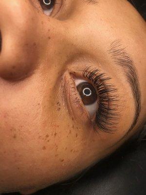 Customized Hybrid Eyelash Extensions Style: Glamorous