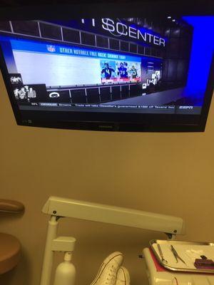 Nothing like some SportsCenter while getting my teeth cleaned!