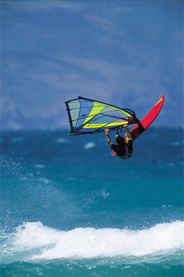 Windsurfing Maui (HTA Ron Dahlquist)