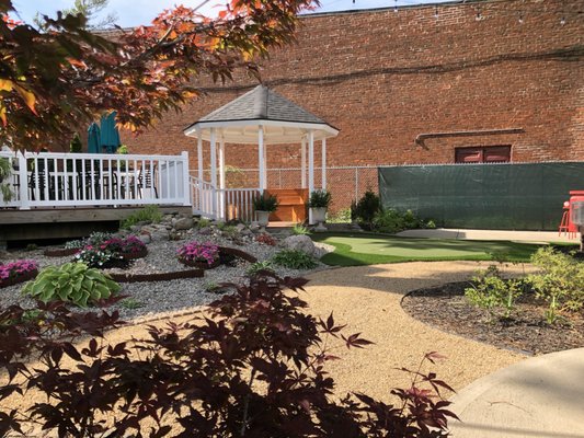 Gathering and meeting venue outdoor space at the Creativity Cottage in Mt. Healthy