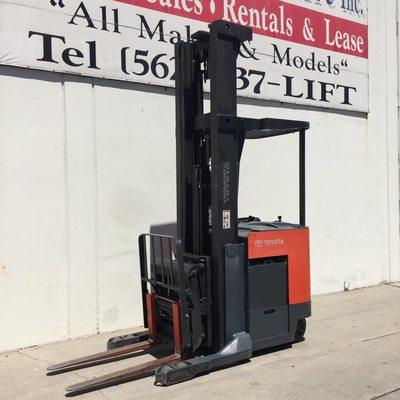 DOUBLE REACH TRUCK