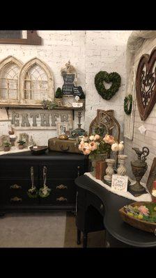 We also offer beautiful Home Decor!