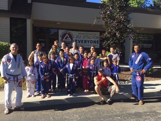 We have Gracie Barra Brazilian Jiu-Jitsu programs for Youth and Adults