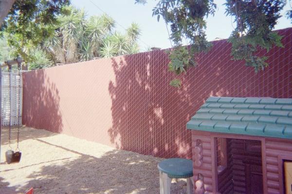 chain link fence with privacy slats