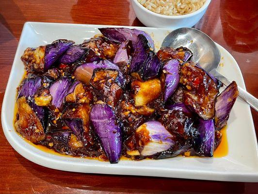 Eggplant w. Garlic Sauce (鱼香茄子)