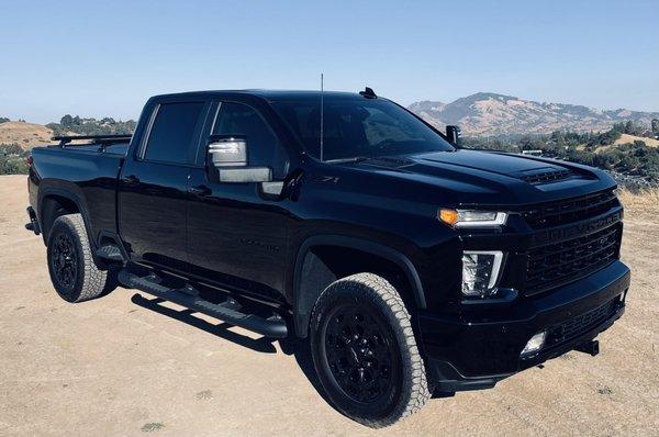 2021 Chevy Silverado with chrome delete and XPEL HP Series window tints from Diablo Auto Works in Lafayette