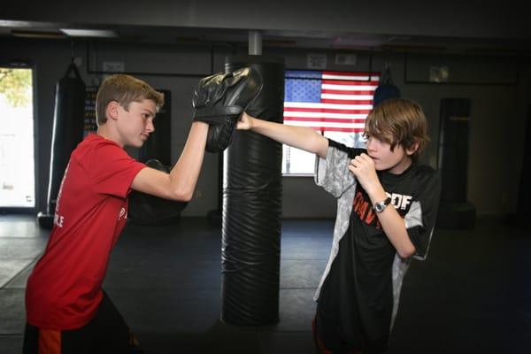 Teen Krav Kids Working Mitts