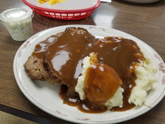 Meatloaf and mashed potatoes